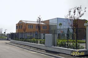 Recinzione_e_cancello_Cortona_semplice_e_lineare