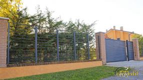 Recinzione_e_cancelli_Crane_in_stile_minimalista