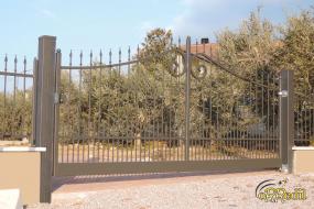Cancelli_Di_Cosimo_in_ferro_battuto